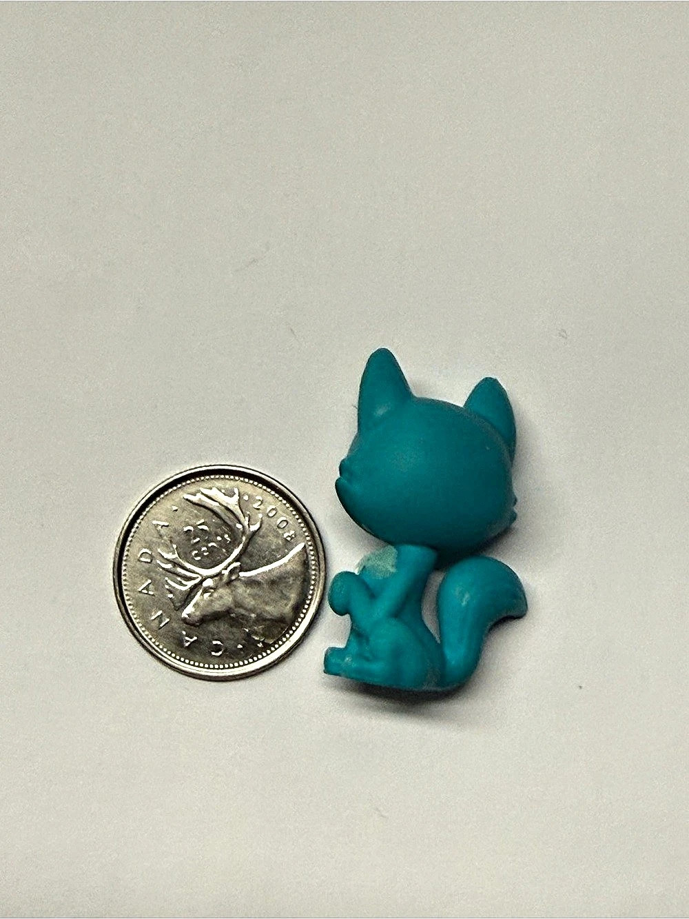 Littlest Pet Shop #80 Ritzy Rococo - Picture 2 of 2
